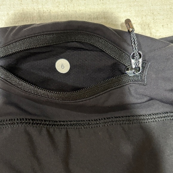 lululemon athletica Black Running Shorts size 6 - Picture 3 of 12